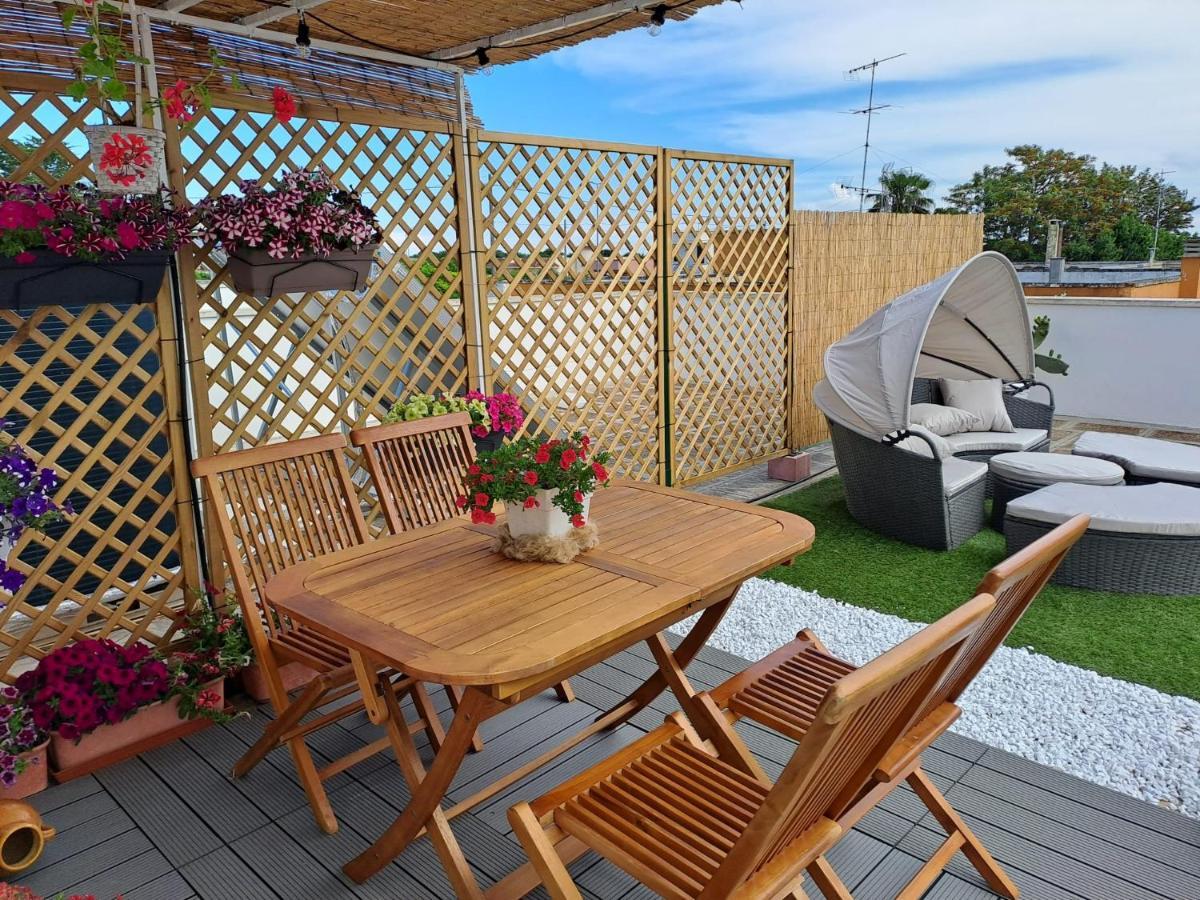 La Terrazza Di Zoe - Castromediano Villa กาวัลลีโน ดิ เลชเช ภายนอก รูปภาพ